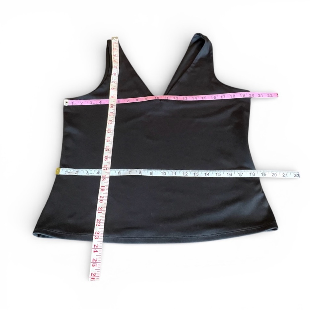Express Body Contour V-Neck High Compression Tank in Black - Size XL - Picture 6 of 7